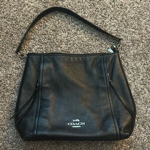 Vintage Coach Black Leather Shoulder Bag